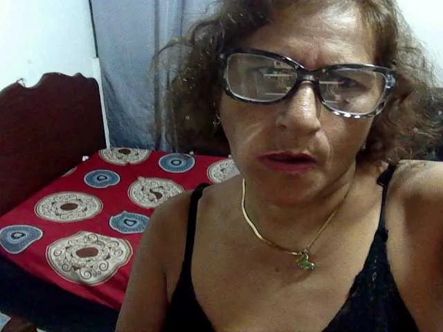 Live sex webcam photo for charrysexy #276567436