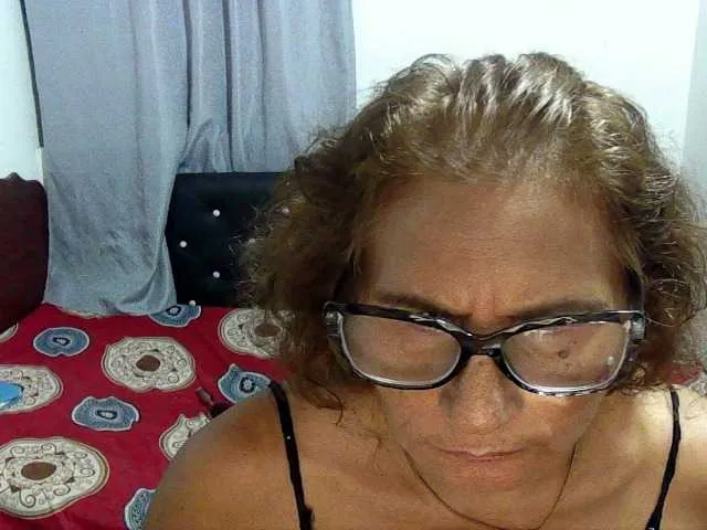 Live sex webcam photo for charrysexy #276602081