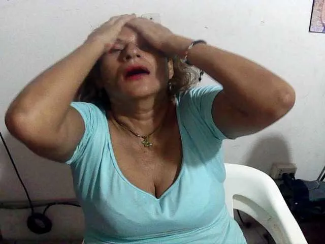 Live sex webcam photo for charrysexy #276657004