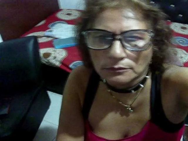 Live sex webcam photo for charrysexy #276909940