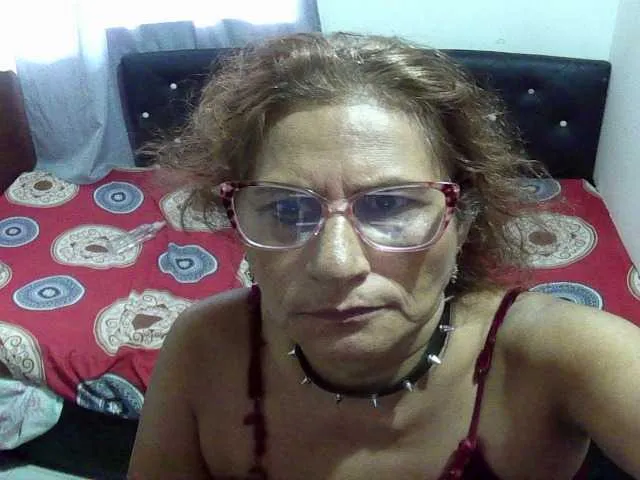 Live sex webcam photo for charrysexy #277099670