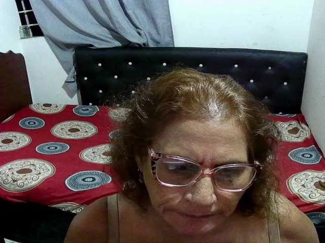 Live sex webcam photo for charrysexy #277661162