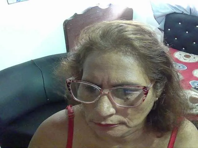 Live sex webcam photo for charrysexy #277718575