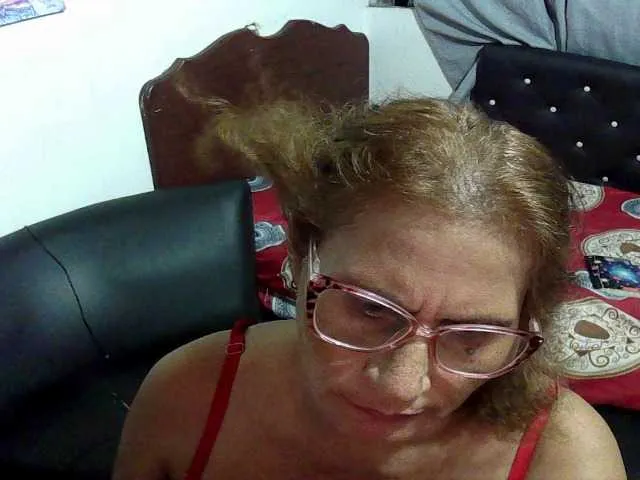 Live sex webcam photo for charrysexy #277720018