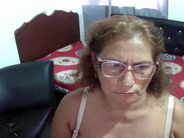 Live sex webcam photo for charrysexy #277750374