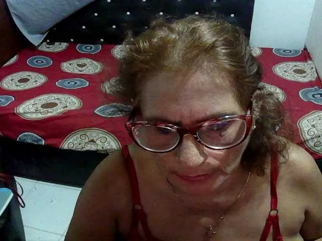 Live sex webcam photo for charrysexy #277954642