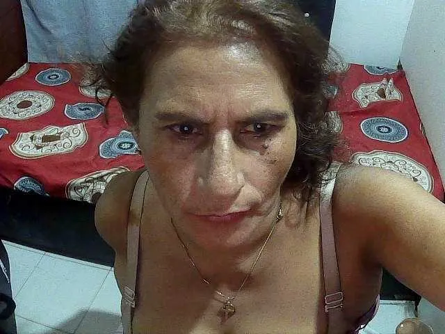 Live sex webcam photo for charrysexy #278034891