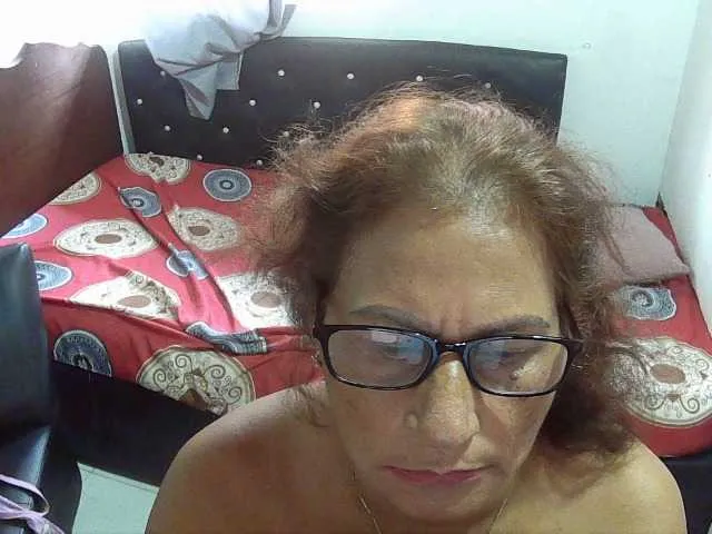 Live sex webcam photo for charrysexy #278114996