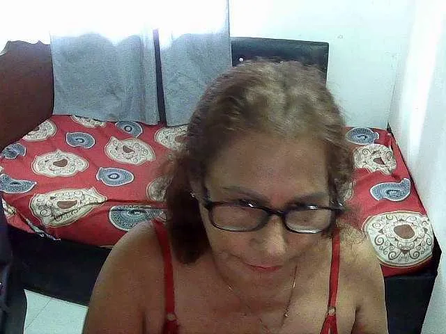 Live sex webcam photo for charrysexy #278171194