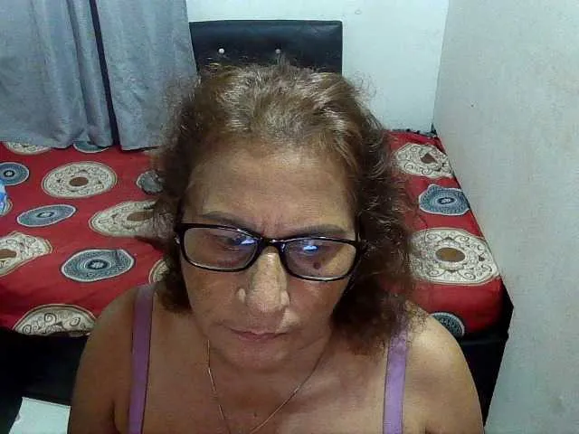 Live sex webcam photo for charrysexy #278182121