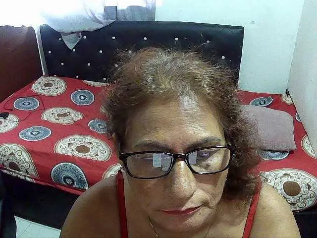 Live sex webcam photo for charrysexy #278238212