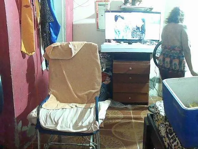 Live sex webcam photo for charrysexy #291603288