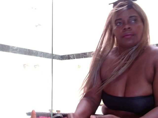 Live sex webcam photo for chaynastonne #273397424