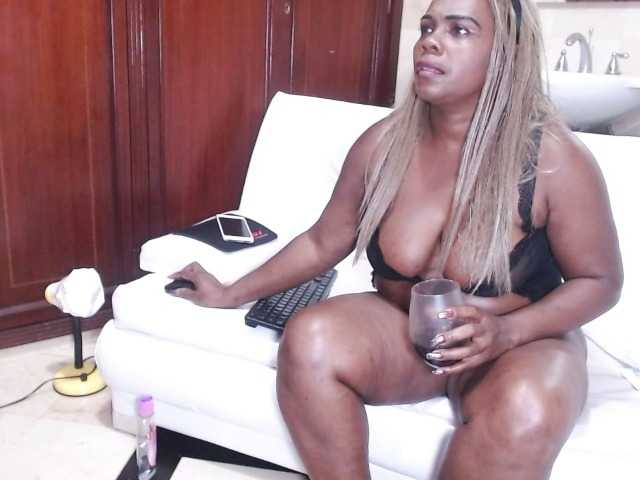 Live sex webcam photo for chaynastonne #273559250