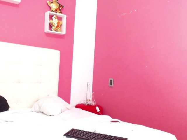 Live sex webcam photo for chaynastonne #273635925