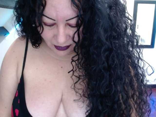 Live sex webcam photo for cherry-spit #271872468