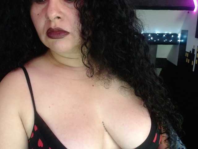 Live sex webcam photo for cherry-spit #272766311