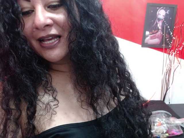 Live sex webcam photo for cherry-spit #273203255