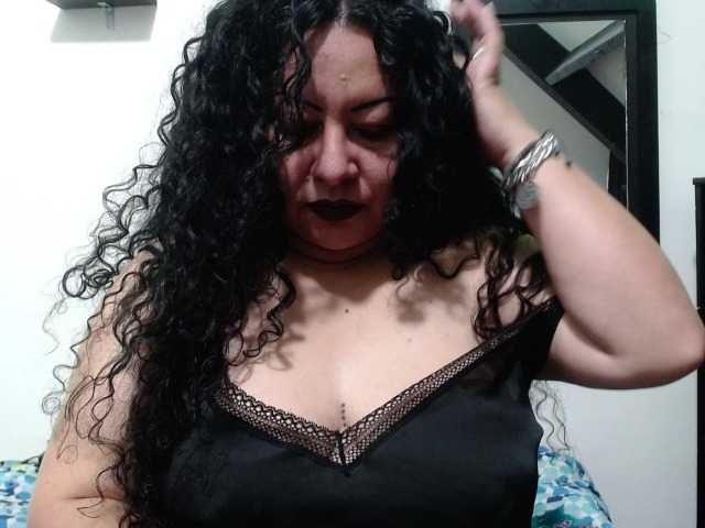 Live sex webcam photo for cherry-spit #273393811