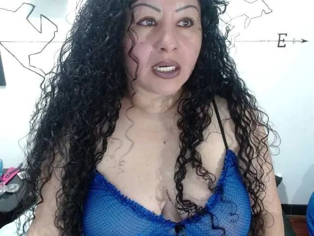 Live sex webcam photo for cherry-spit #273979140