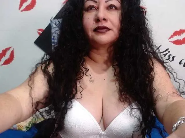 Live sex webcam photo for cherry-spit #274247924