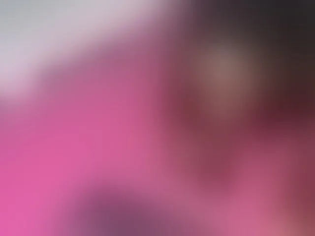 Live sex webcam photo for cherry96 #293338444