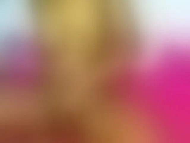 Live sex webcam photo for cherry96 #293375111