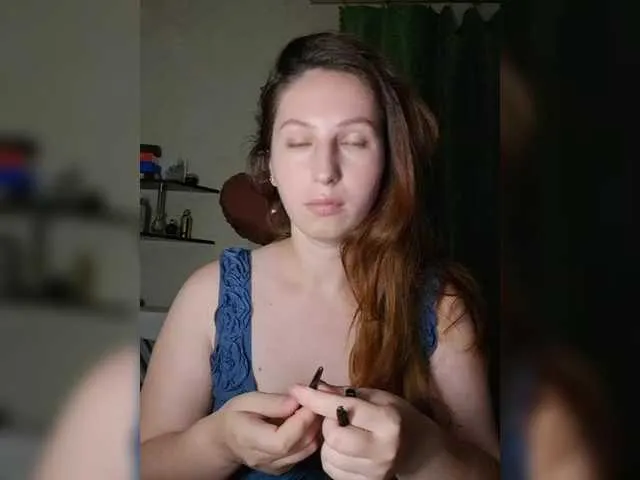 Live sex webcam photo for cherryangel9 #291233484