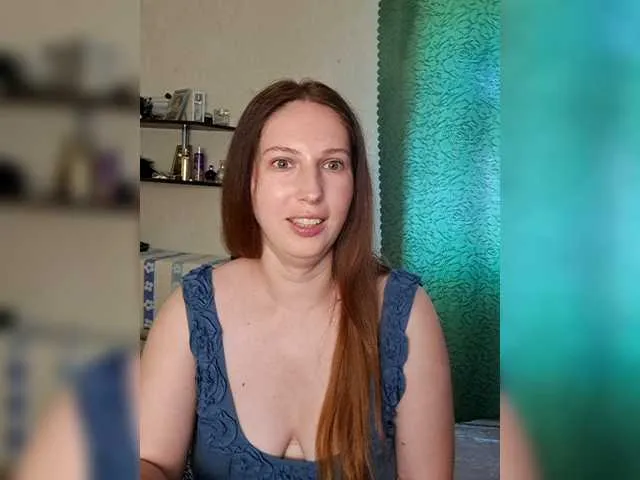 Live sex webcam photo for cherryangel9 #291740087