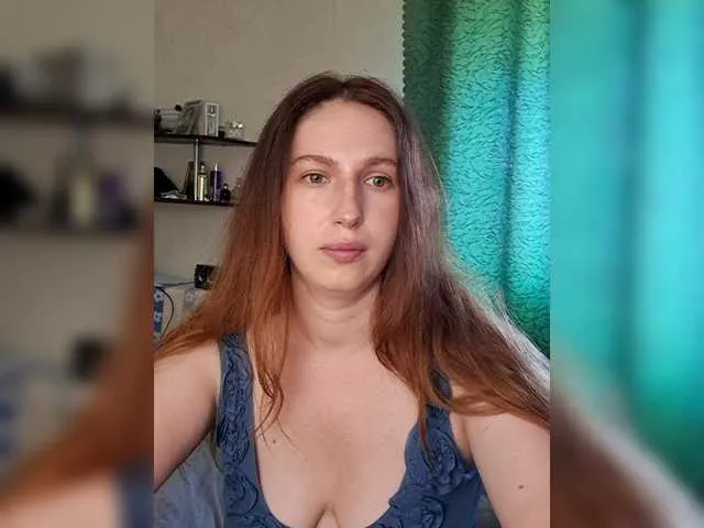 Live sex webcam photo for cherryangel9 #291797906