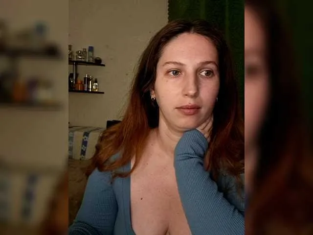 Live sex webcam photo for cherryangel9 #292235515