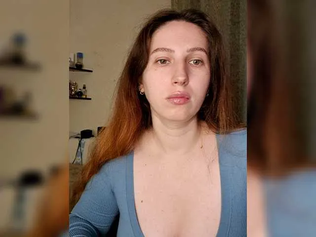 Live sex webcam photo for cherryangel9 #292369299