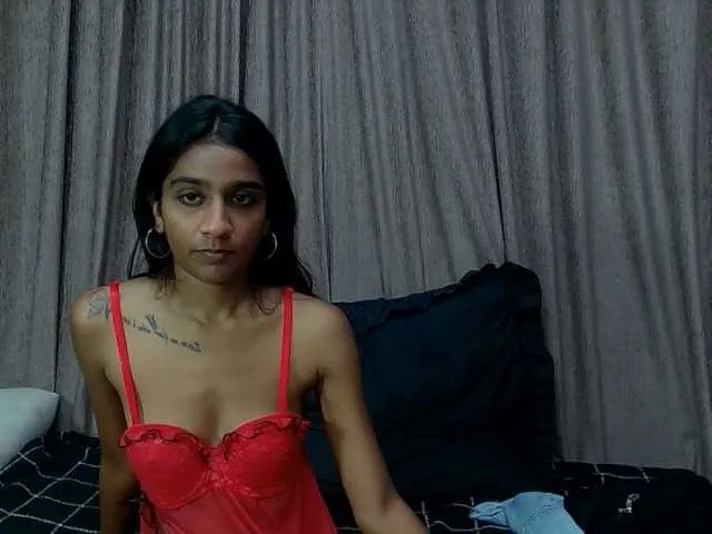 Live sex webcam photo for cherryindian4u #290338894