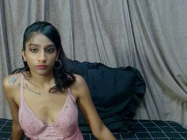 Live sex webcam photo for cherryindian4u #290413132