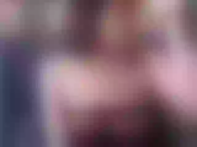 Live sex webcam photo for cherryindian4u #290772083