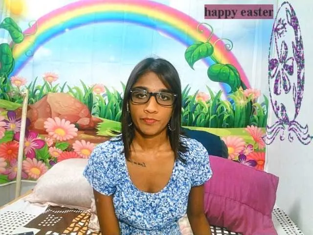 Live sex webcam photo for cherryindian4u #290820239