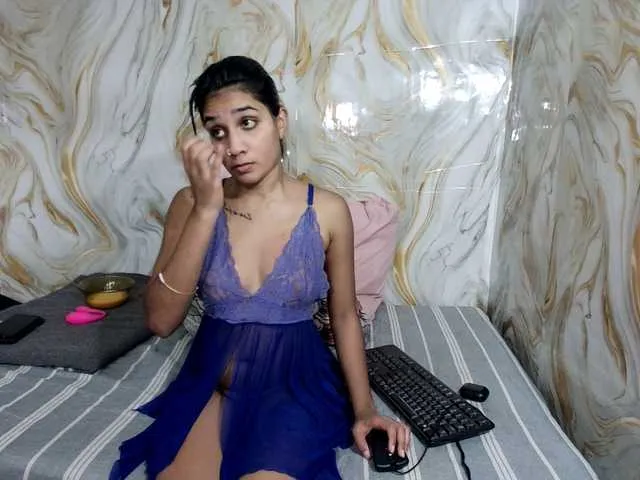 Live sex webcam photo for cherryindian4u #294157579