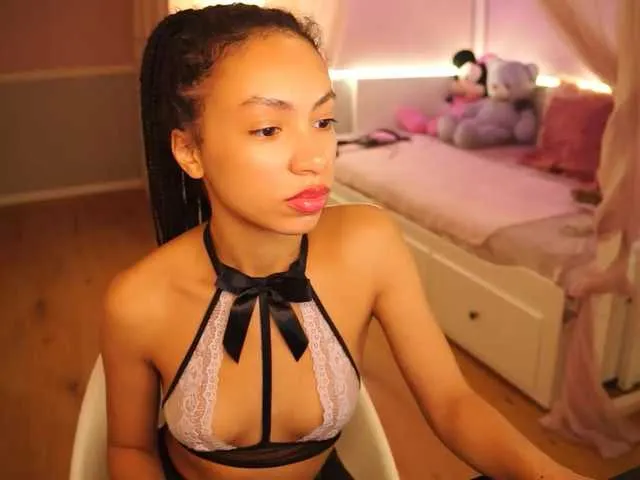 Live sex webcam photo for cherrynpie #276513118