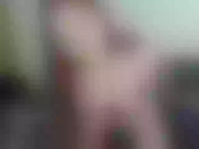 Live sex webcam photo for cherryross #274636628
