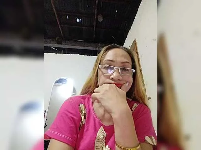 Live sex webcam photo for cherrywhite03 #289782087