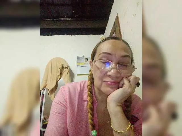 Live sex webcam photo for cherrywhite03 #291546888