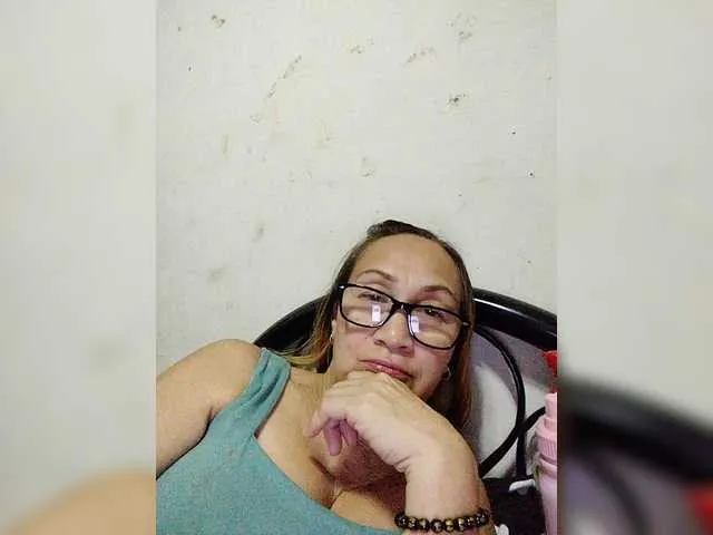 Live sex webcam photo for cherrywhite03 #291699305