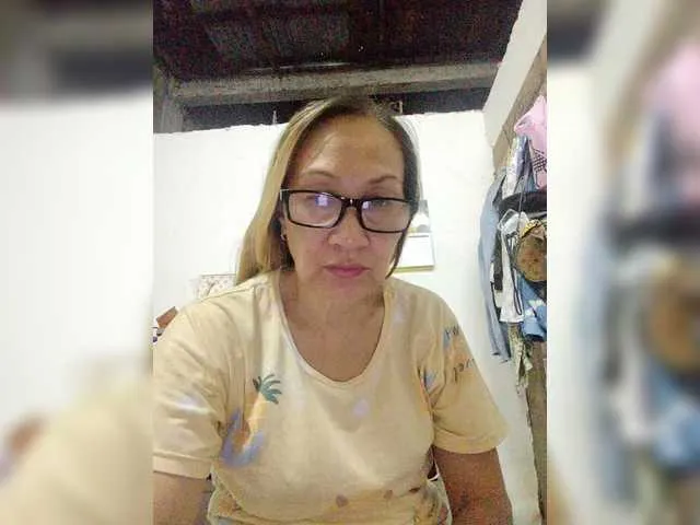 Live sex webcam photo for cherrywhite03 #291850527