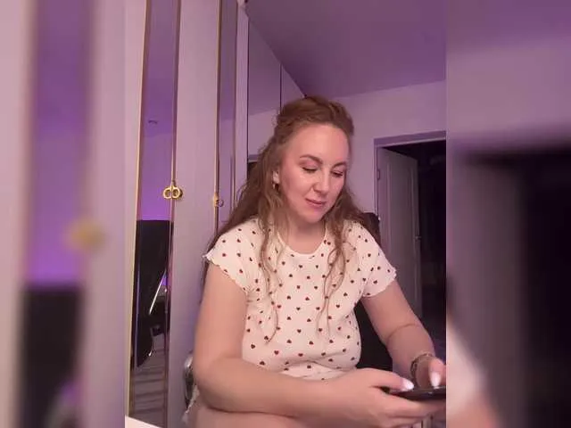 Live sex webcam photo for cherryygirl #290563280