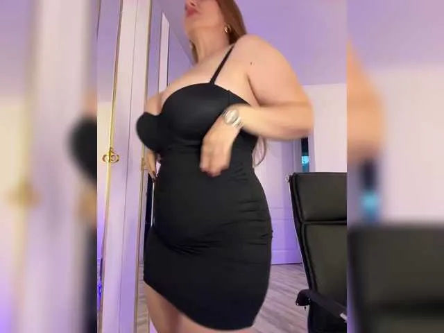 Live sex webcam photo for cherryygirl #292089122