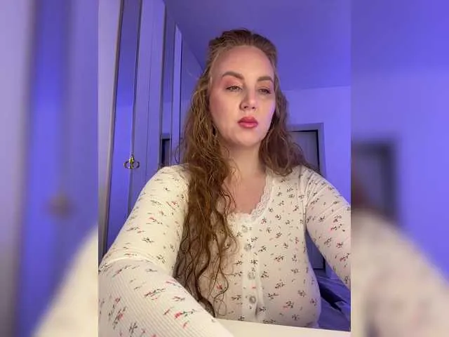 Live sex webcam photo for cherryygirl #292269024