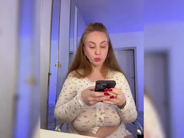 Live sex webcam photo for cherryygirl #292431614