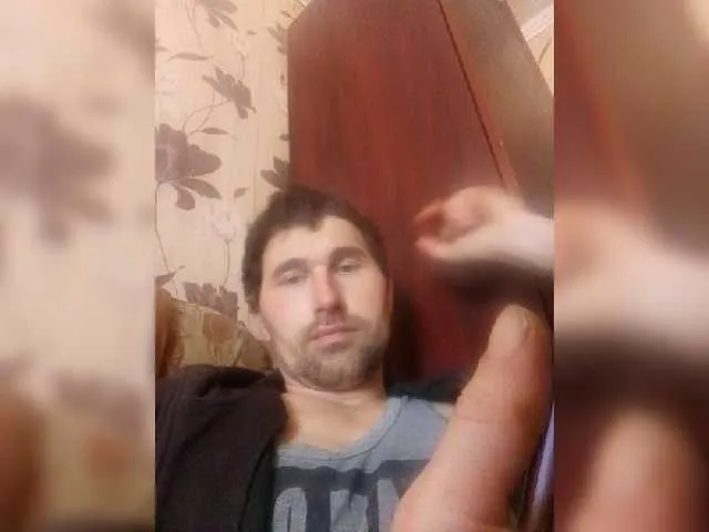 Live sex webcam photo for chevchev1995 #277379320