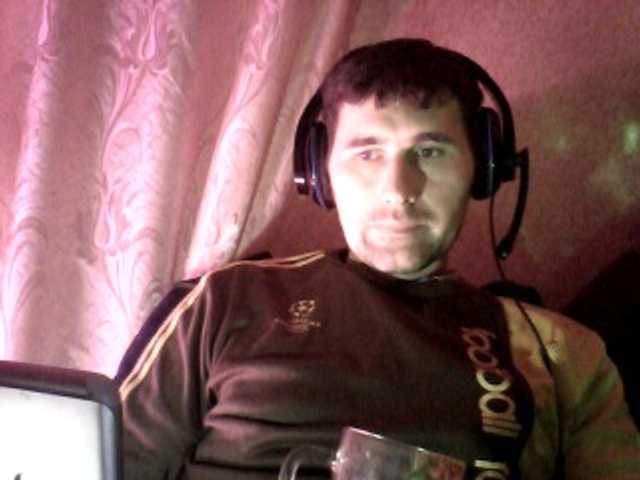 Live sex webcam photo for chevchev1995 #290362286