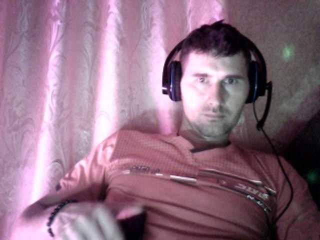 Live sex webcam photo for chevchev1995 #290474589